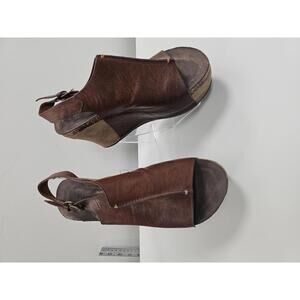 Pierre Dumas Brown Leather Wedge Sandals